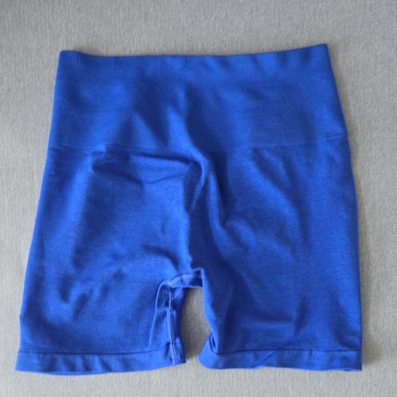Alphalete Pants - Alphalete Amplify Short